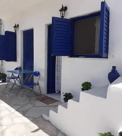 Katerinas House 펜션 Koronos